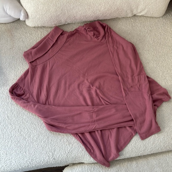 PINK LONG SLEEVE - Picture 1 of 2